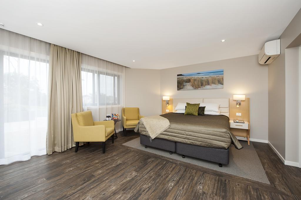 Allure On Ocean Motel - Mollymook Beach Εξωτερικό φωτογραφία